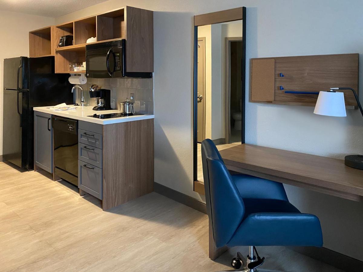 Candlewood Suites Manassas By Ihg Екстериор снимка