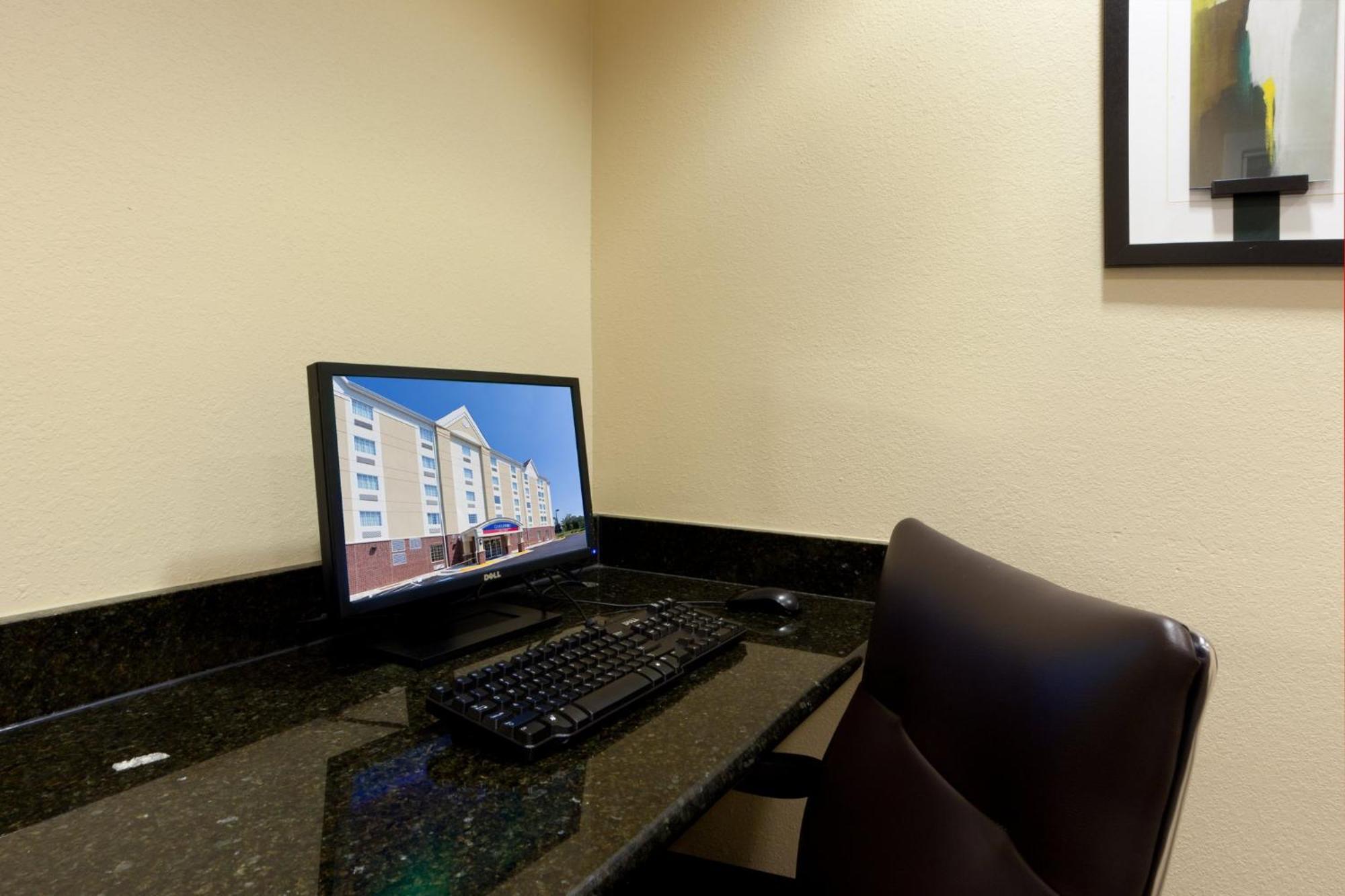 Candlewood Suites Manassas By Ihg Екстериор снимка