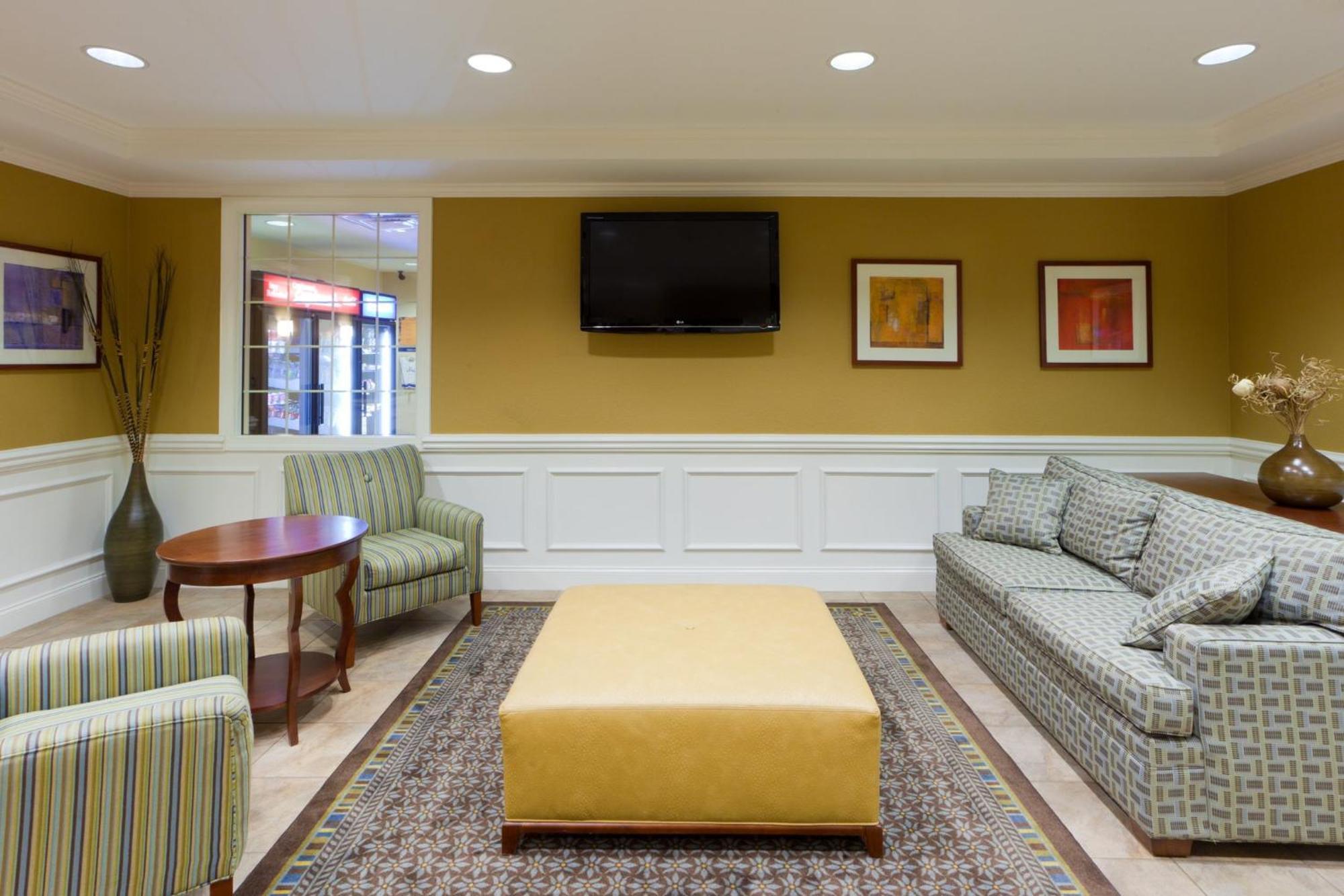 Candlewood Suites Manassas By Ihg Екстериор снимка