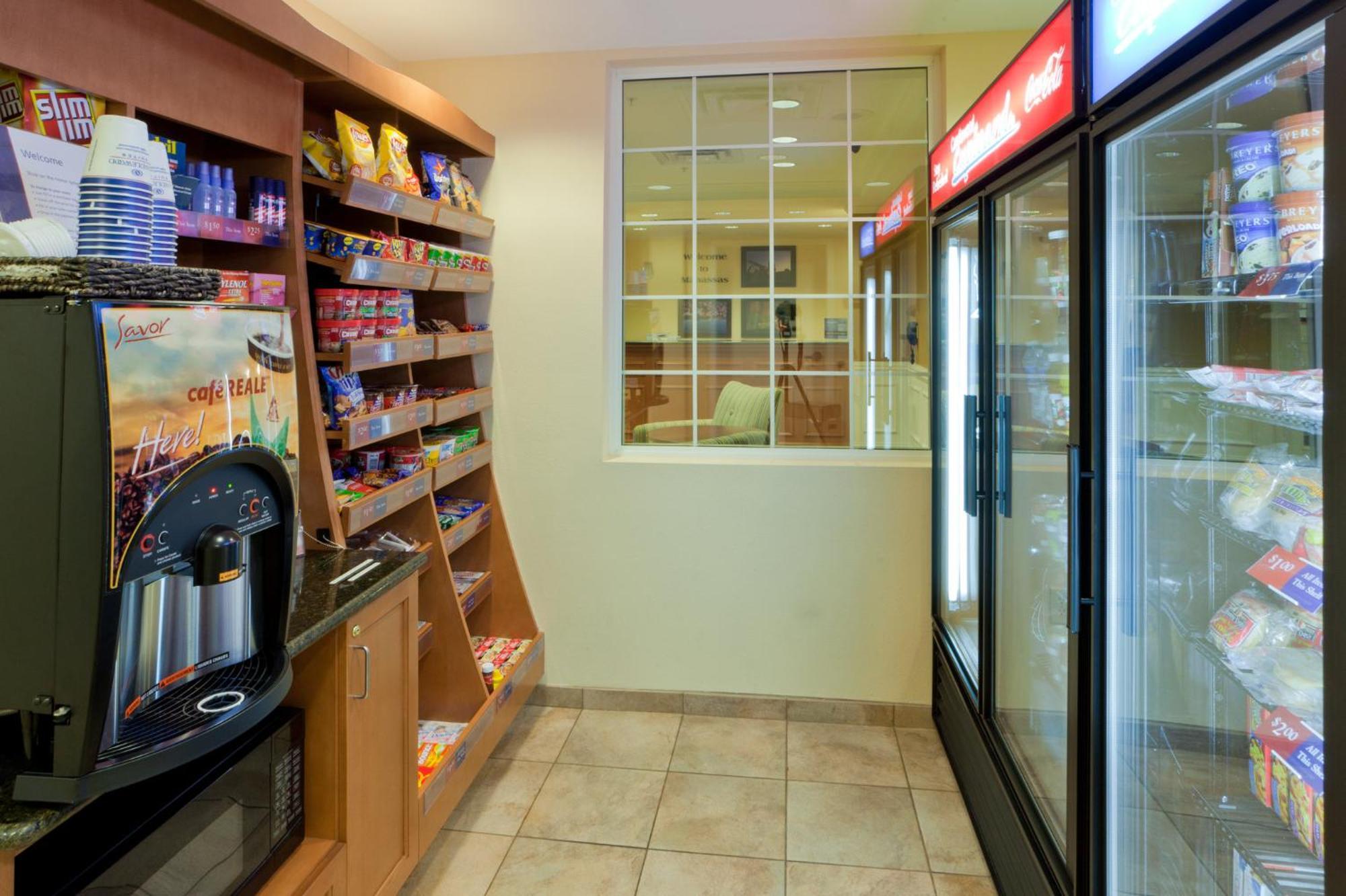 Candlewood Suites Manassas By Ihg Екстериор снимка
