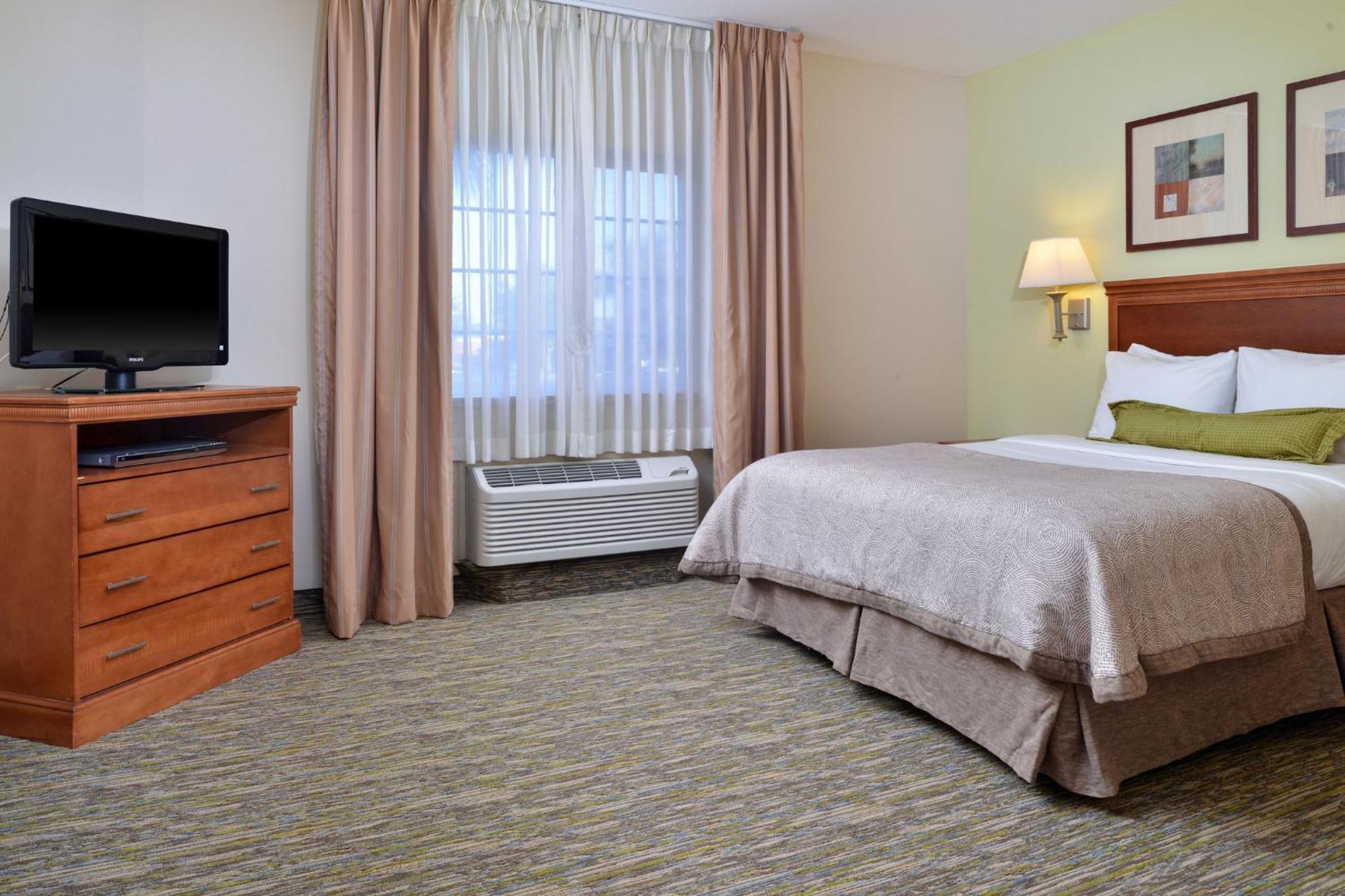 Candlewood Suites Manassas By Ihg Екстериор снимка